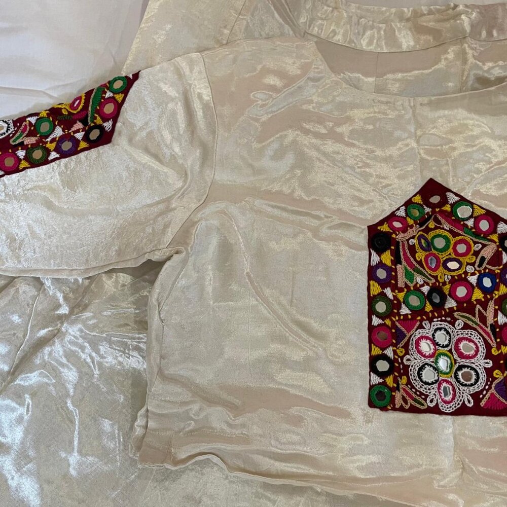 White Traditional Lehenga - image 3